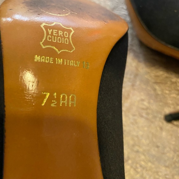 PALOMA HIGH HEELS - Picture 7 of 9